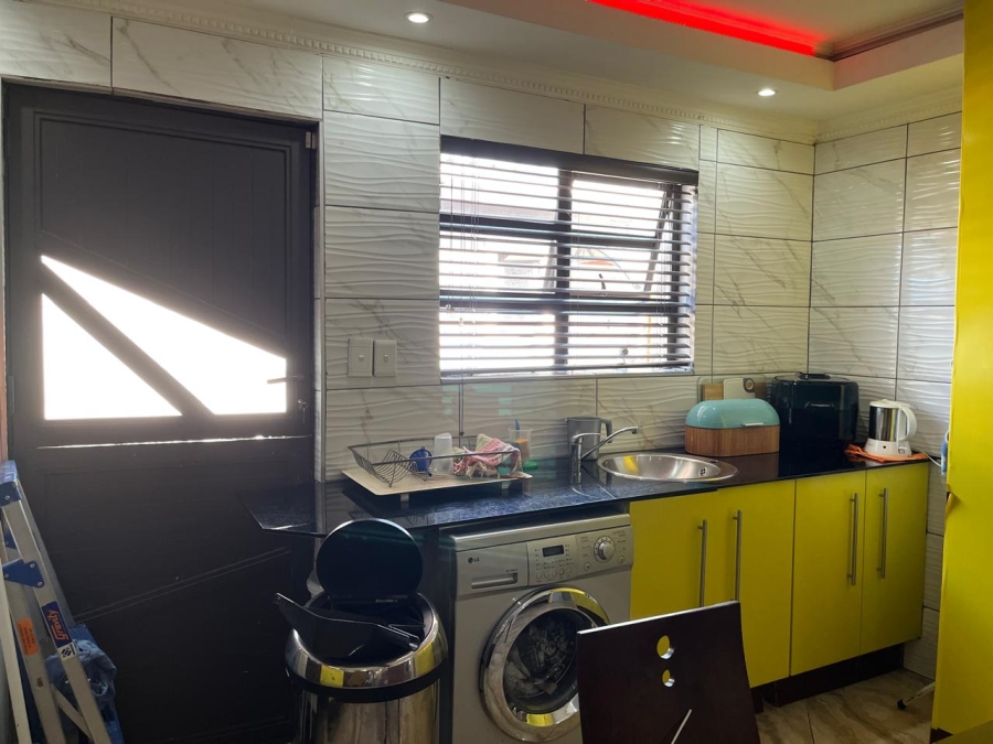  Bedroom Property for Sale in Parow Western Cape